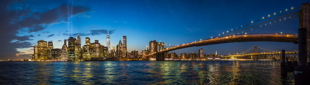 Lower Manhattan and Brooklyn bridge